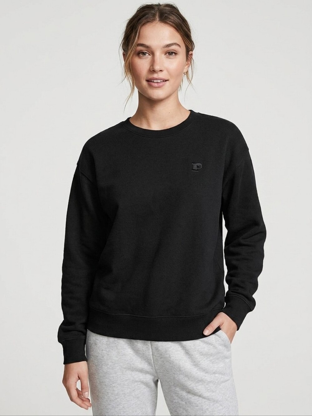 Victoria's Secret Pink Women's Black Crewneck Long Sleeves Sweater Large